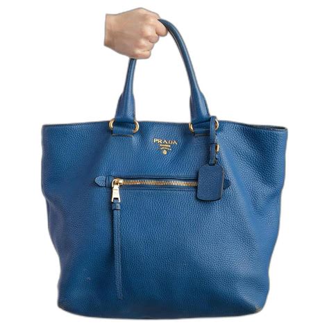 prada blau tasche|Prada handbags 101.